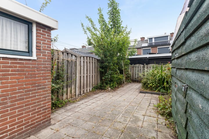 Tussenwoning te koop: Oleanderstraat 37, Hoogeveen