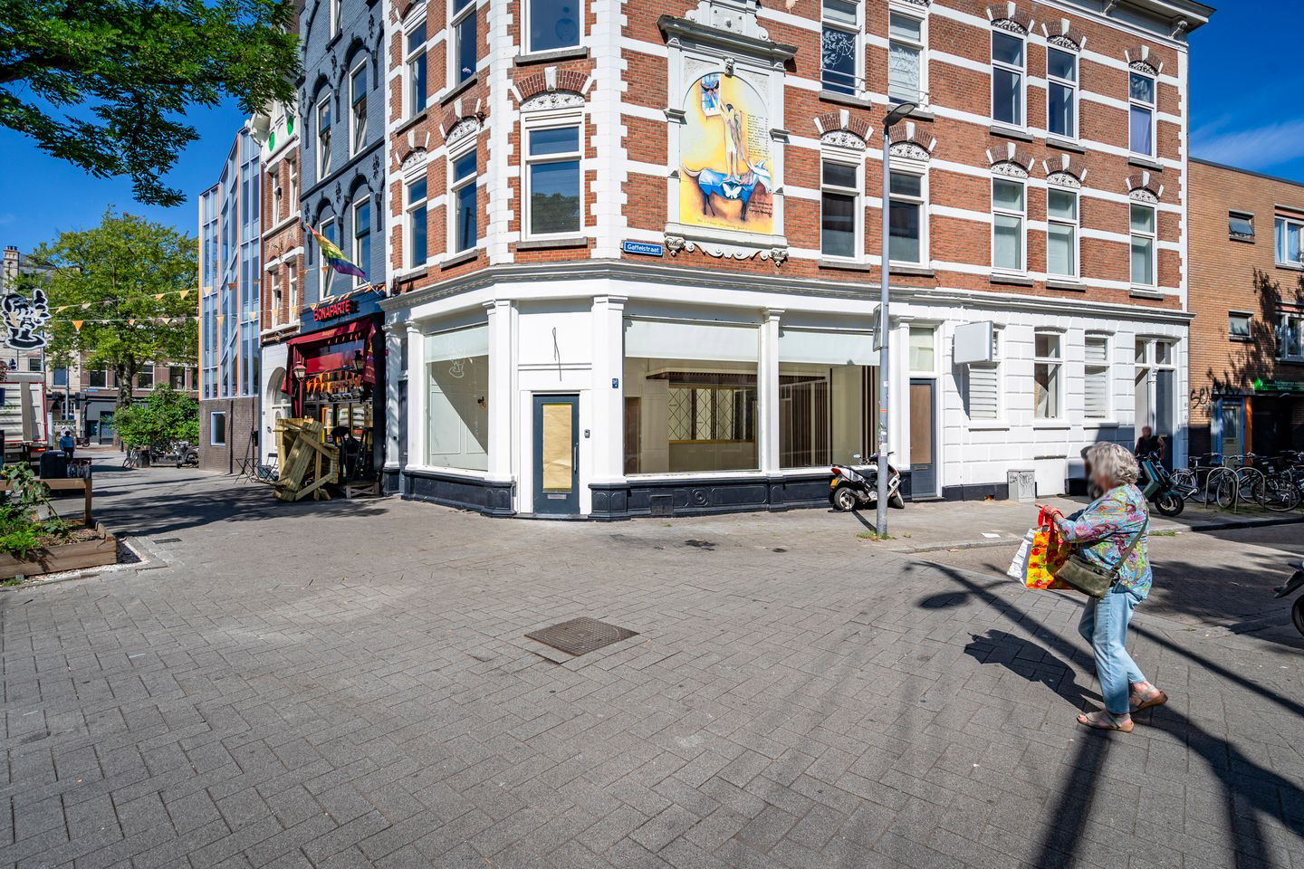 View photo 2 of Nieuwe Binnenweg 115-A