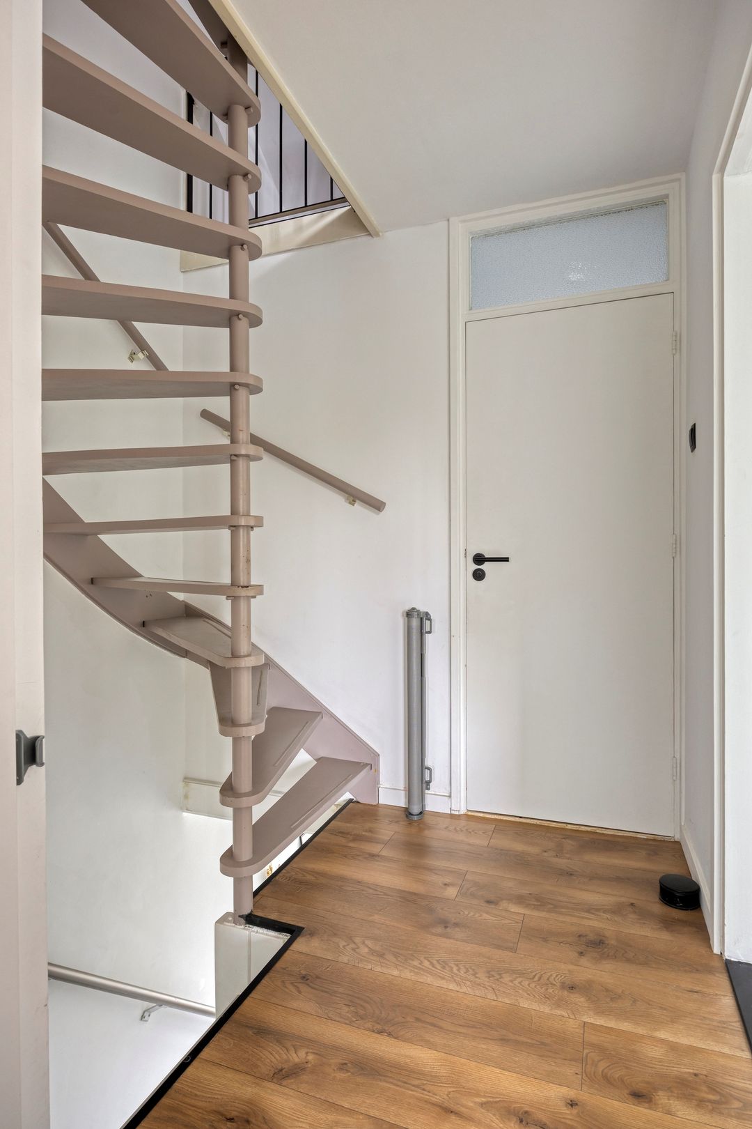 Photo 17 of Florence Nightingalestraat 49