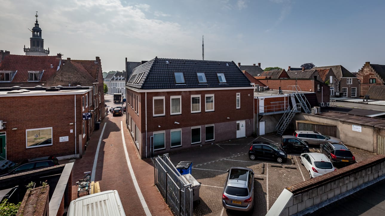 View photo 2 of Grote Zwanenstraat 1-h