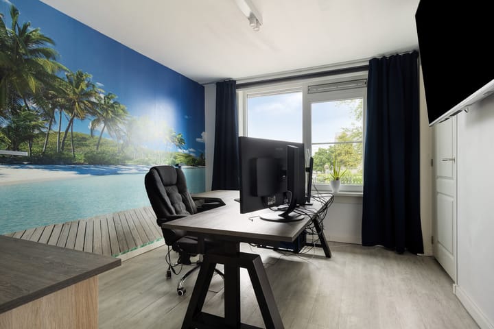 Hoekwoning te koop: Geestweg 62, Roelofarendsveen