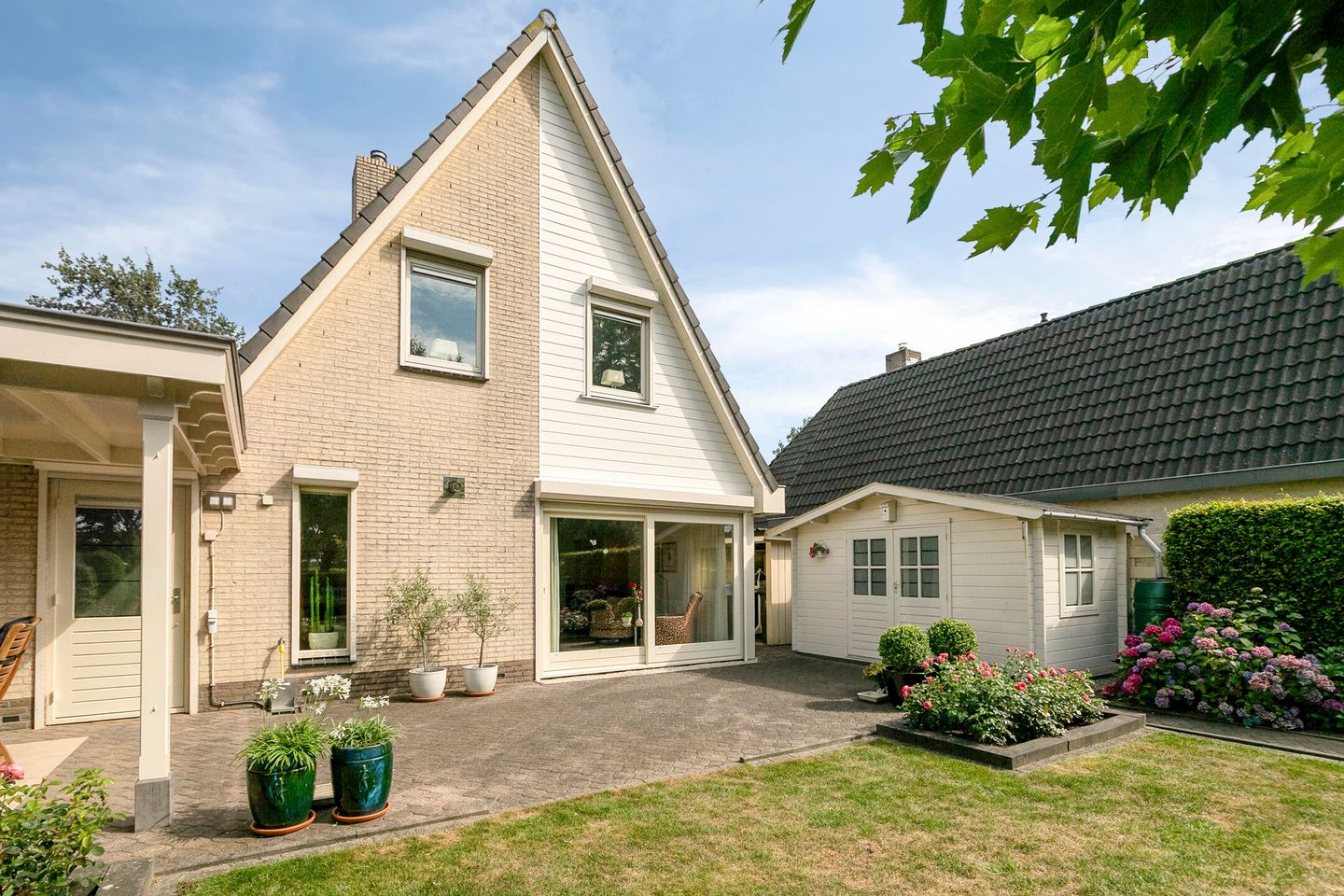 Foto 44 van Bijenkorf 60