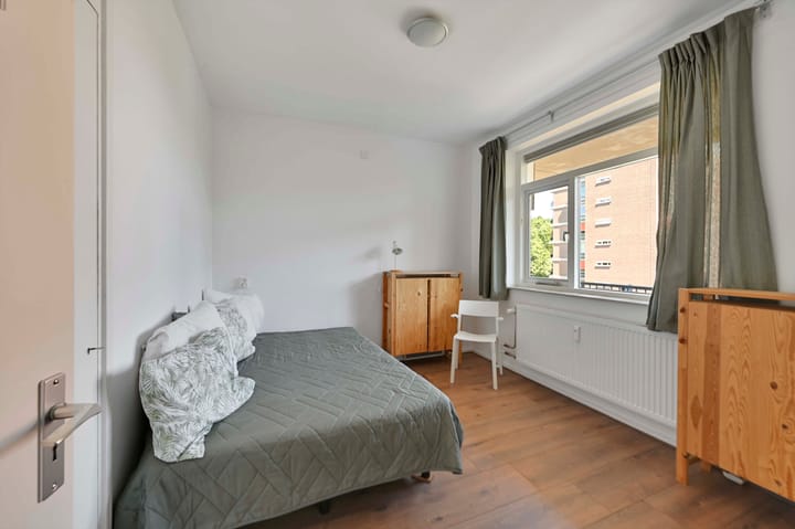 Appartement te koop: Dr H. Colijnlaan 34, Rijswijk (Zh)