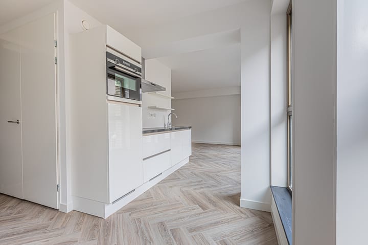 Appartement te huur: Lange Leidsedwarsstraat 70A, Amsterdam