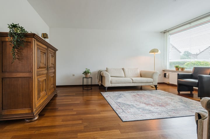 Tussenwoning te koop: Torenberglaan 16, Eindhoven