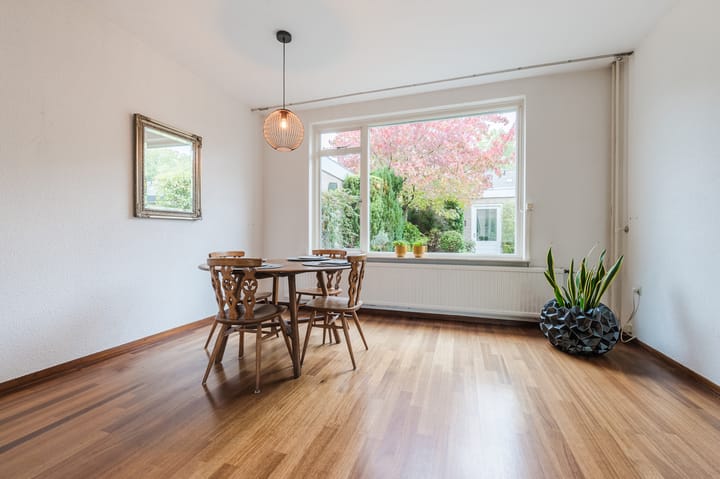 Tussenwoning te koop: Torenberglaan 16, Eindhoven