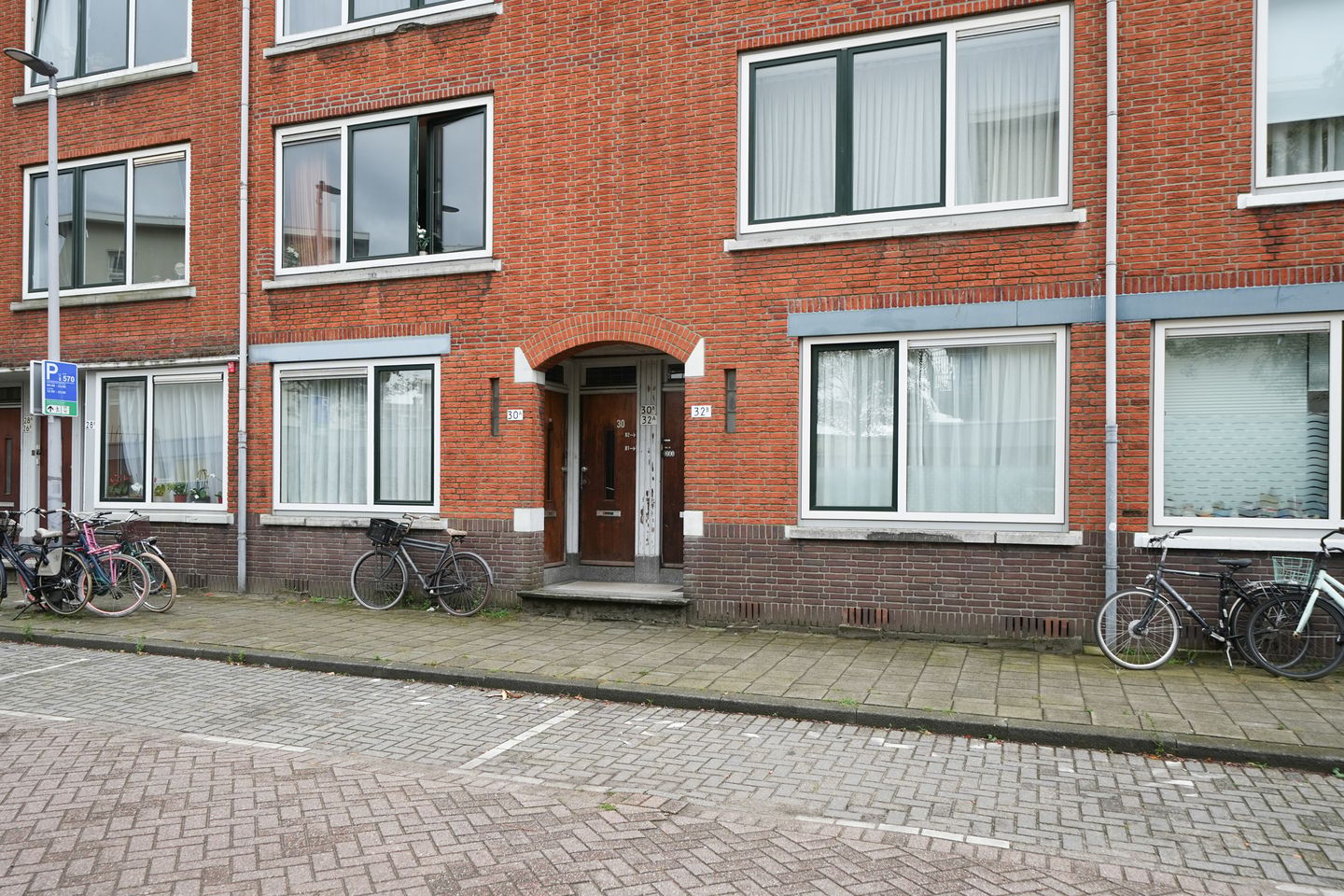 Foto 29 van Russischestraat 32-A02