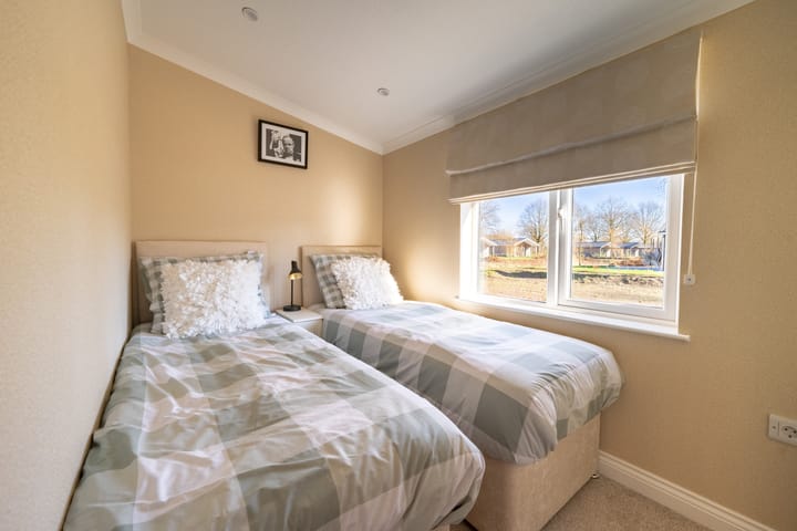 Vrijstaande woning te koop: Spijkweg 15P610, Biddinghuizen