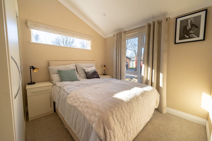 Vrijstaande woning te koop: Spijkweg 15P610, Biddinghuizen