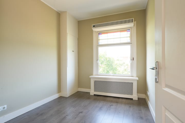 Appartement te koop: Goeverneurlaan 134, 'S-Gravenhage