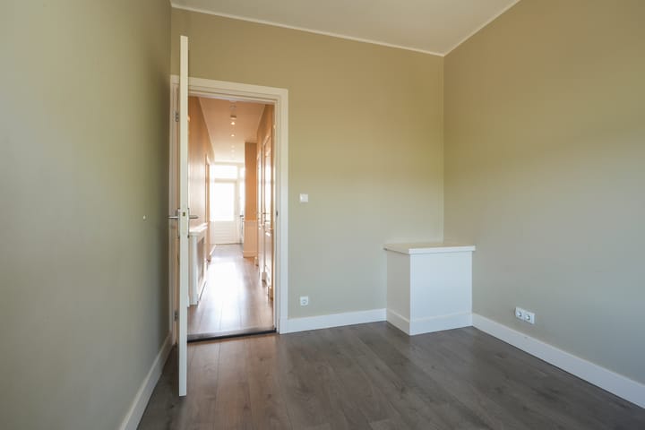 Appartement te koop: Goeverneurlaan 134, 'S-Gravenhage