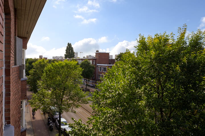 Appartement te koop: Goeverneurlaan 134, 'S-Gravenhage