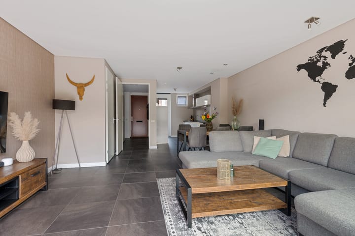 Tussenwoning te koop: Speenkruid 50, Berghem