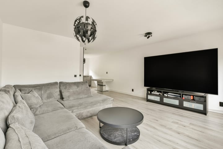 Tussenwoning te koop: Siennastraat 213, Almere