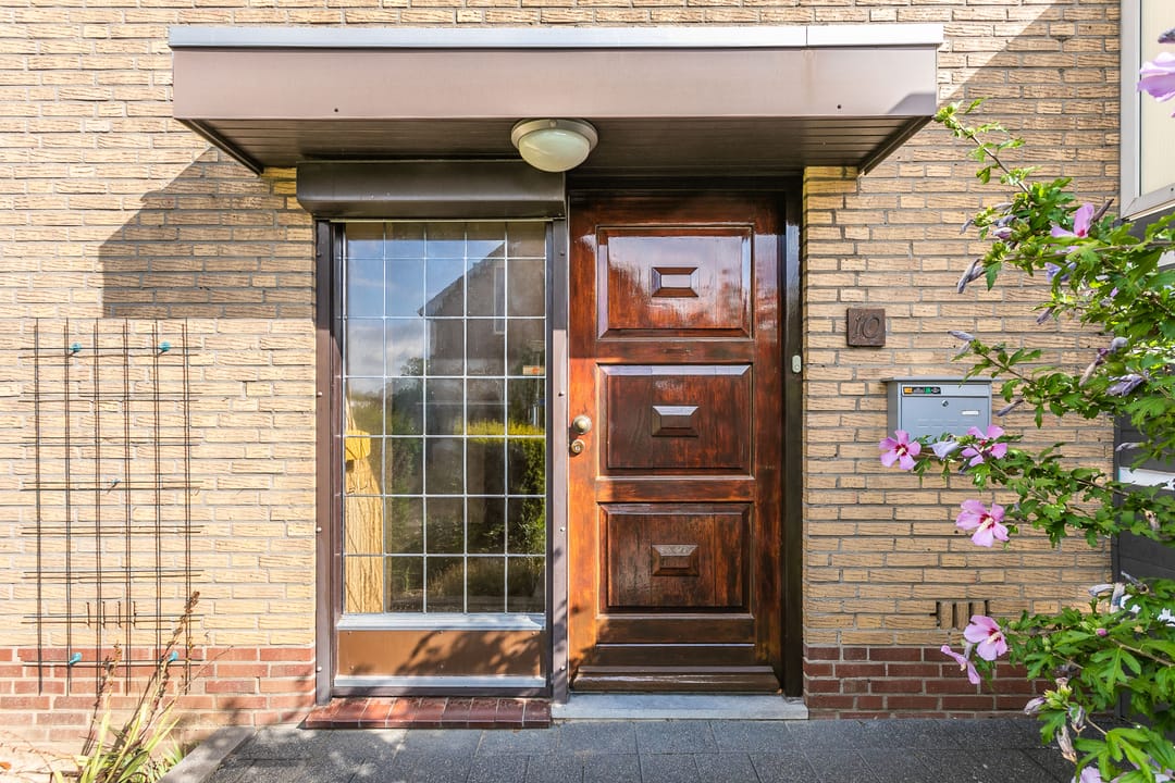 Photo 43 of Paul van Ostaijenstraat 10