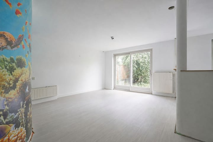 Tussenwoning te koop: Ringoven 39, Roermond