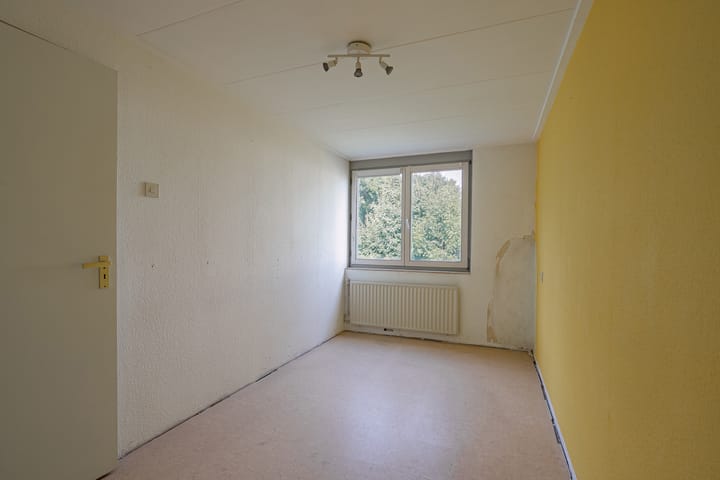 Tussenwoning te koop: Ringoven 39, Roermond
