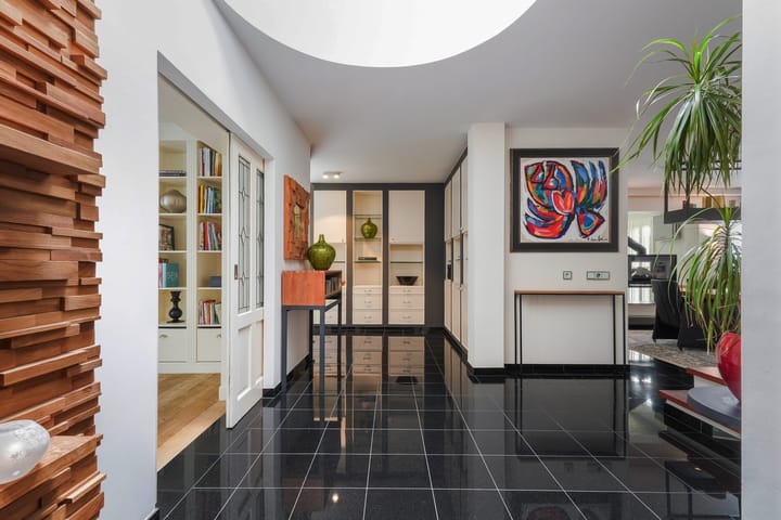 Vrijstaande woning te koop: Massenetlaan 1, Tilburg