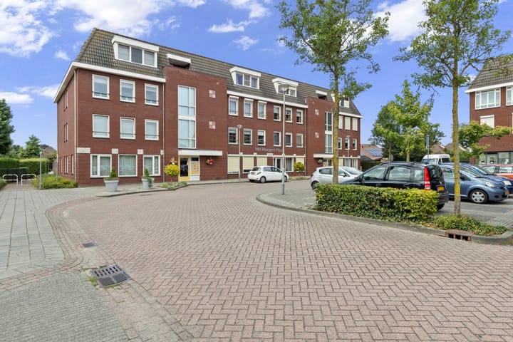 Foto 2 van Piet Petersstraat 22