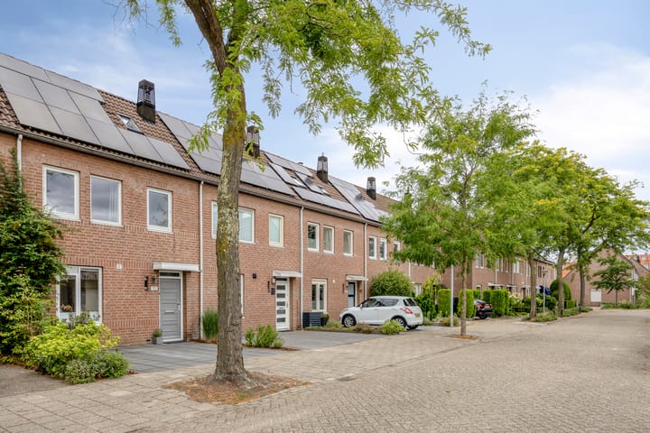 Tussenwoning te koop: Jacobus Deckersstraat 111, Eindhoven