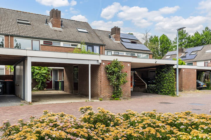 Tussenwoning te koop: Goudenstein 9, Barneveld