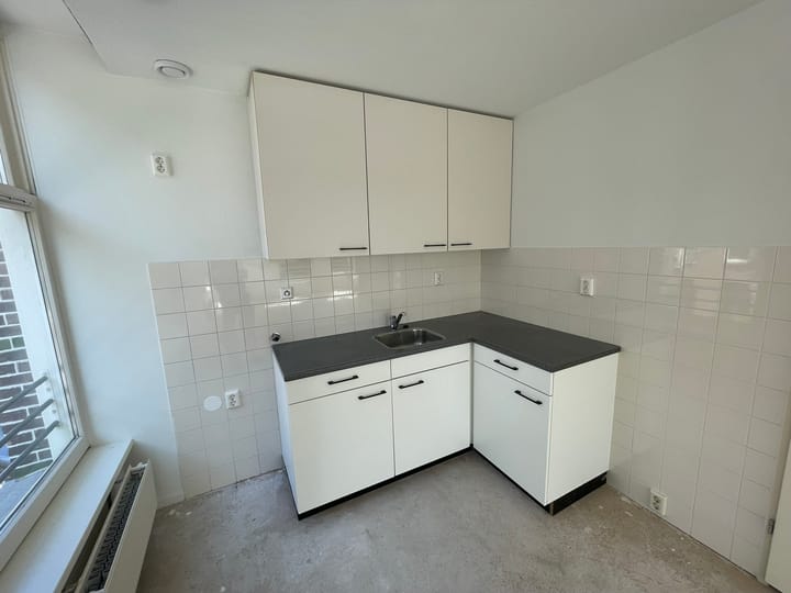 Appartement te huur: Rhijnvis Feithstraat 3B, Amsterdam