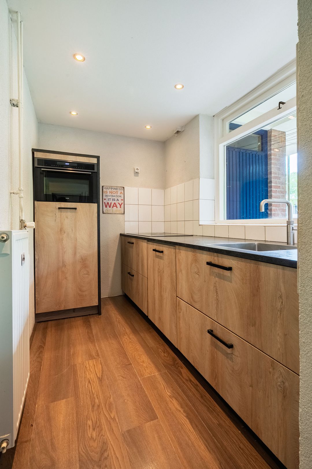 Photo 13 of Van der Waalsstraat 2-II