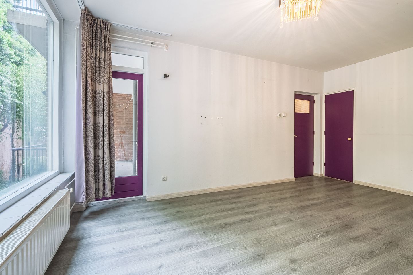 Photo 10 of Van der Waalsstraat 2-II
