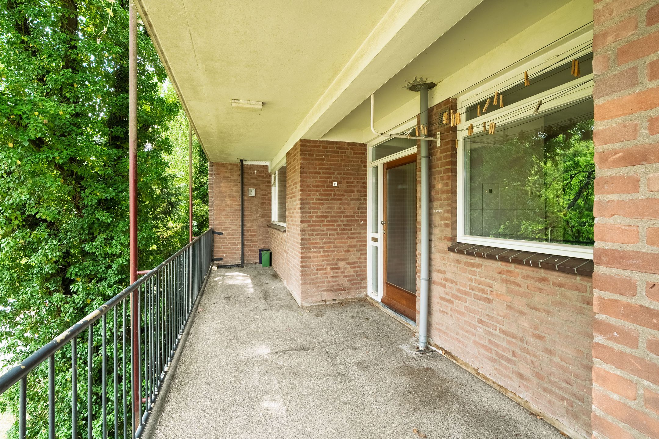 Photo 6 of Van der Waalsstraat 2-II