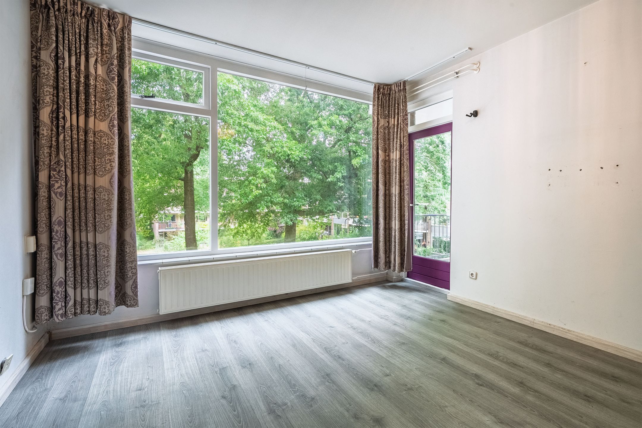 Photo 9 of Van der Waalsstraat 2-II