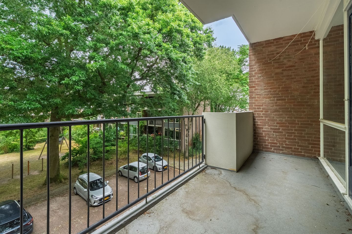 Photo 20 of Van der Waalsstraat 2-II