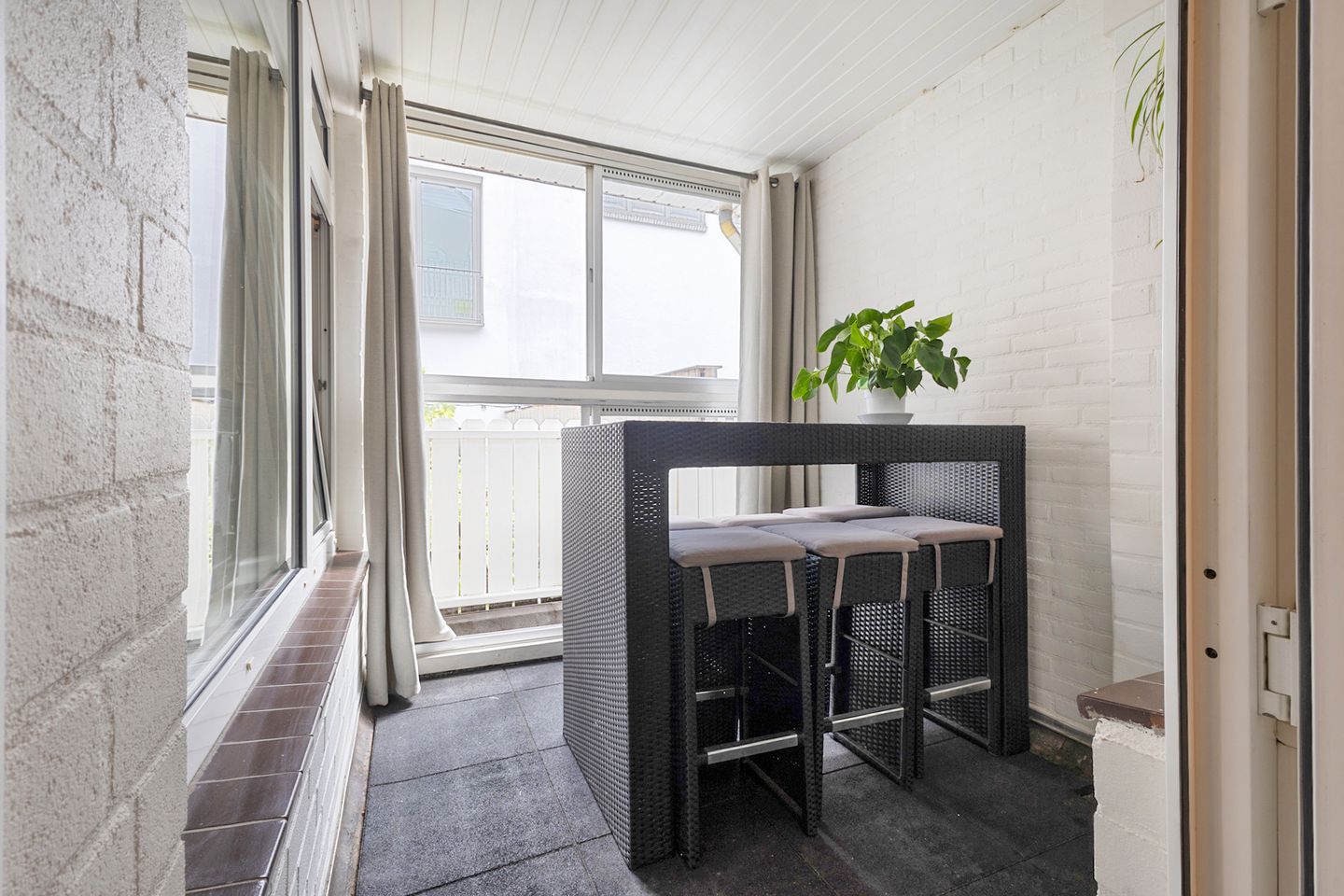 Photo 5 of Schoolstraat 6-A