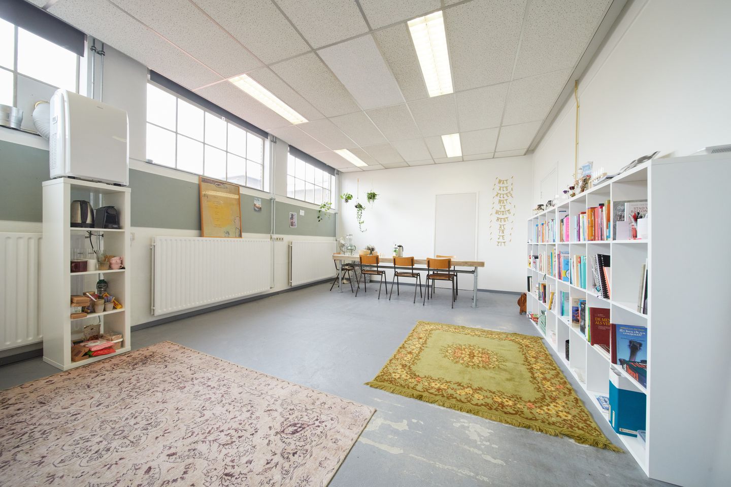 Bekijk foto 2 van Brabantsestraat 17