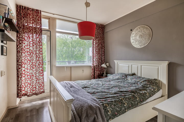 Appartement te koop: Herman Gorterhof 102, Delft