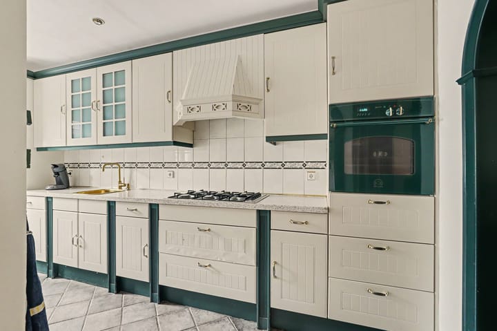 Tussenwoning te koop: Kasteelstraat 190, Vlissingen