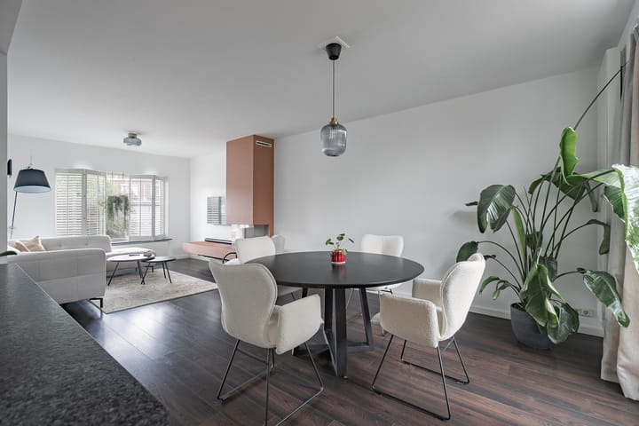 Tussenwoning te koop: Bellenkampweg 9, Oirsbeek