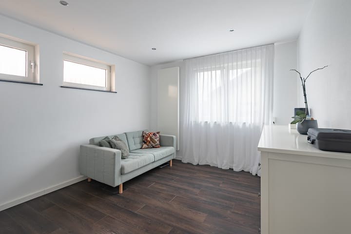 Tussenwoning te koop: Bellenkampweg 9, Oirsbeek