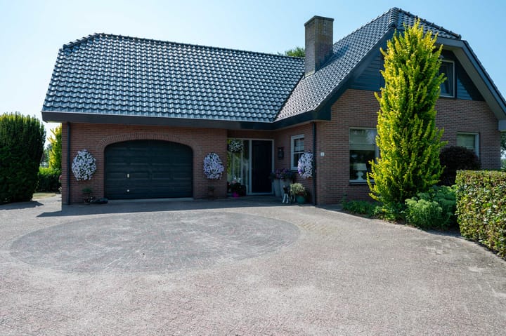Vrijstaande woning te koop: Stroeërweg 16, Stroe