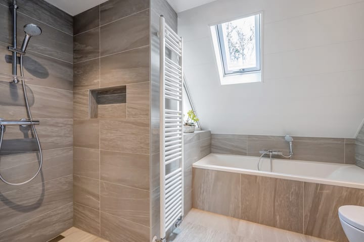 Tussenwoning te koop: Sloepkade 18, Zoetermeer