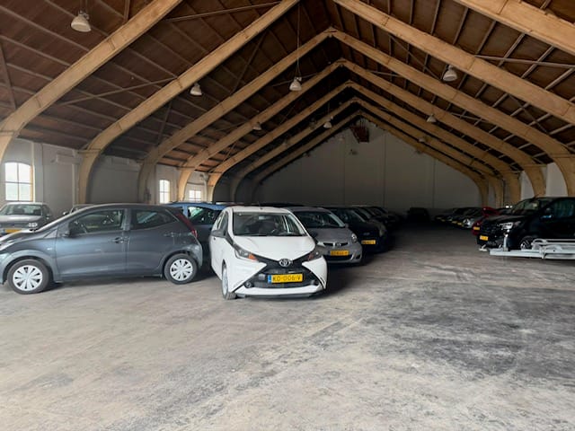View photo 5 of Huizersdijk 11