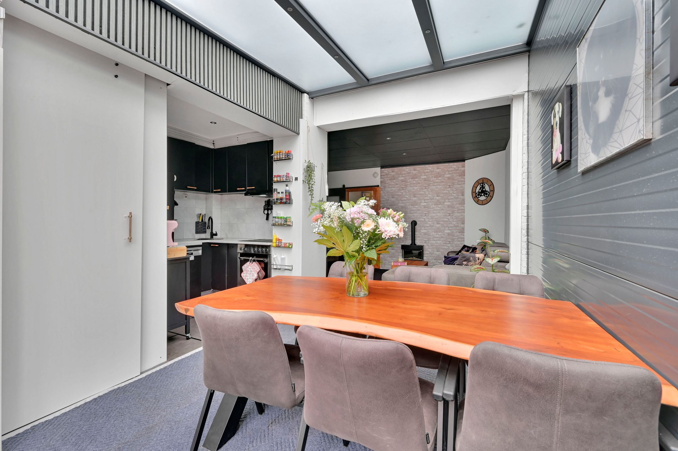 Photo 15 of J A Alberdingk Thijmstraat 4-B