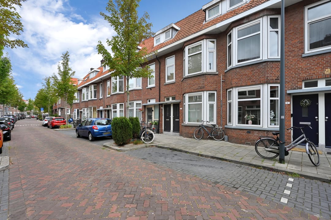 Photo 28 of J A Alberdingk Thijmstraat 4-B
