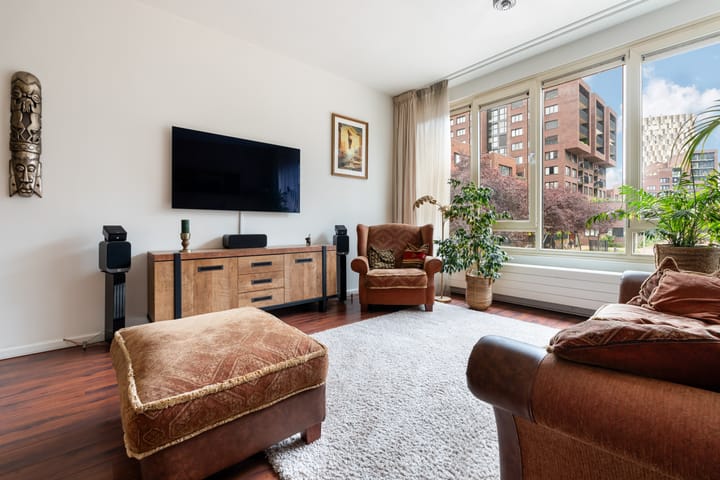 Appartement te koop: Sint-Jobskade 612, Rotterdam