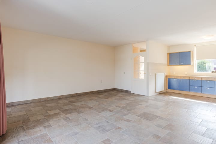Tussenwoning te koop: Roskamp 8, Rijen
