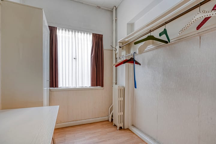 Twee-onder-één-kap te koop: Lasondersingel 138, Enschede