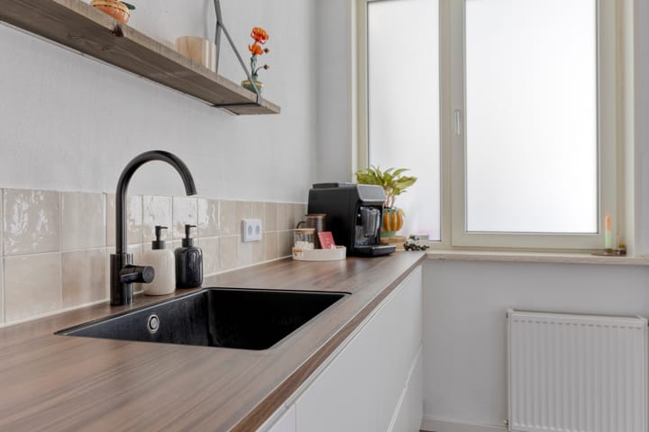 Tussenwoning te koop: Snecanusstraat 3, Sneek