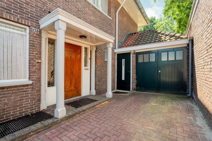 Photo 4 of Lasondersingel 138