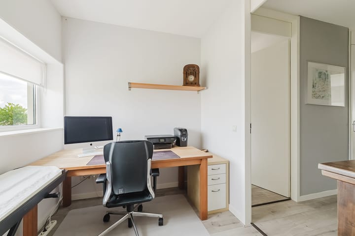 Tussenwoning te koop: Prinses van Lotharingenstraat 114, Bavel (Gem. Breda)