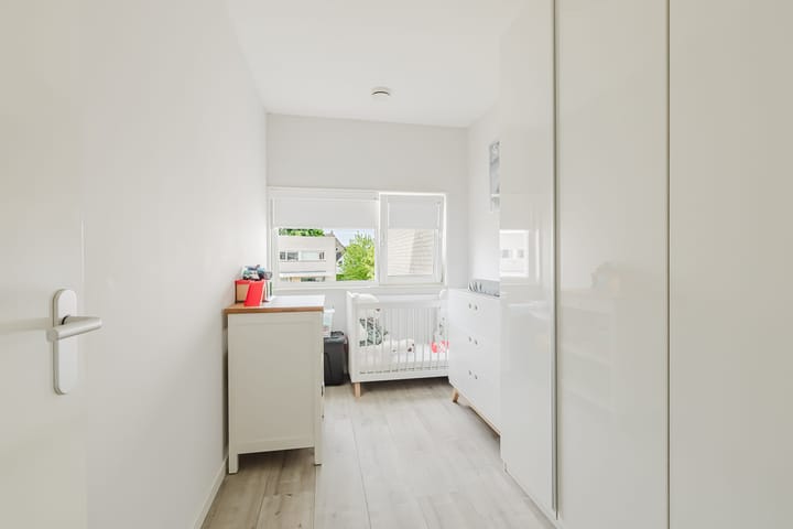 Tussenwoning te koop: Prinses van Lotharingenstraat 114, Bavel (Gem. Breda)