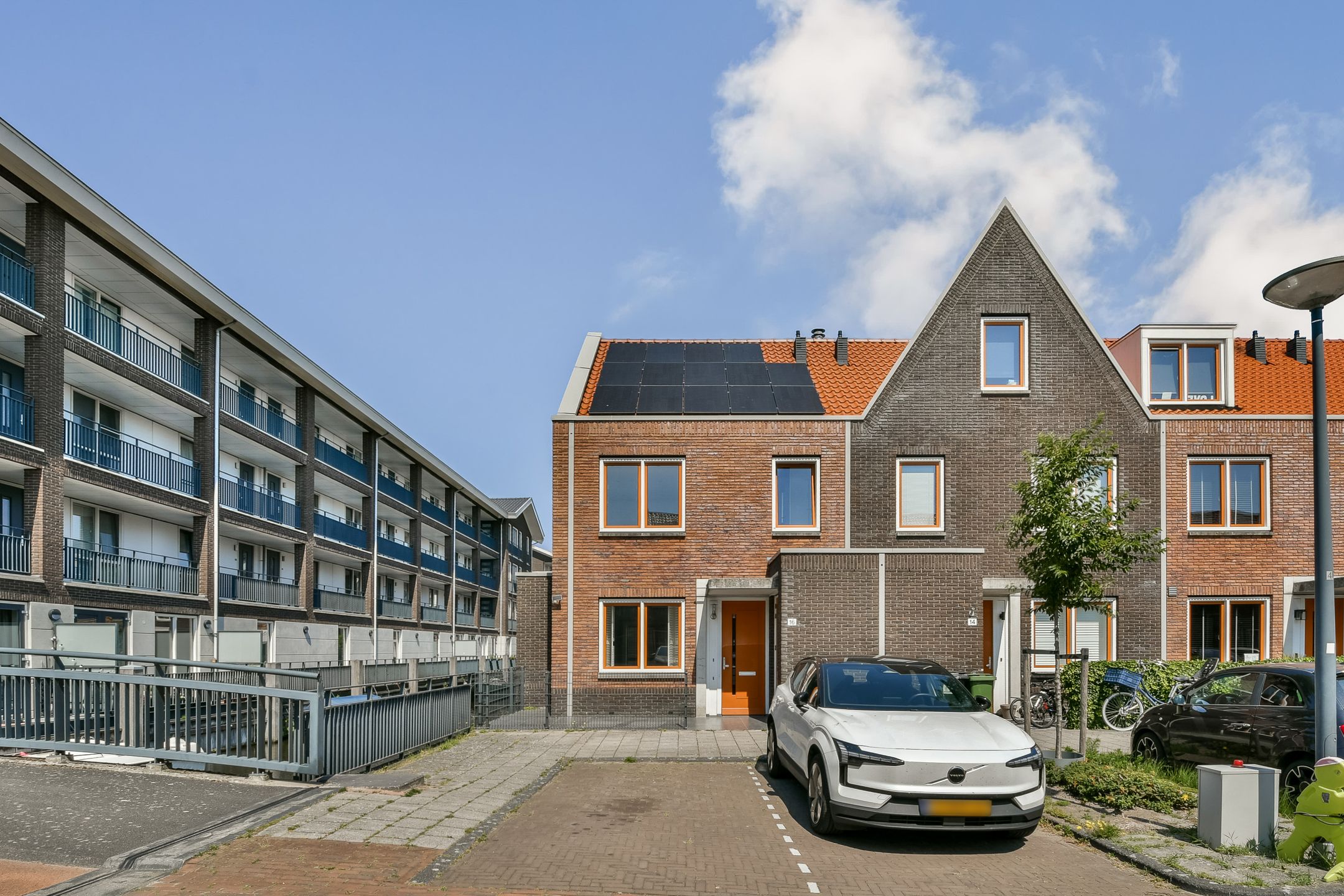 Foto 30 van Lijndraaierhof 16